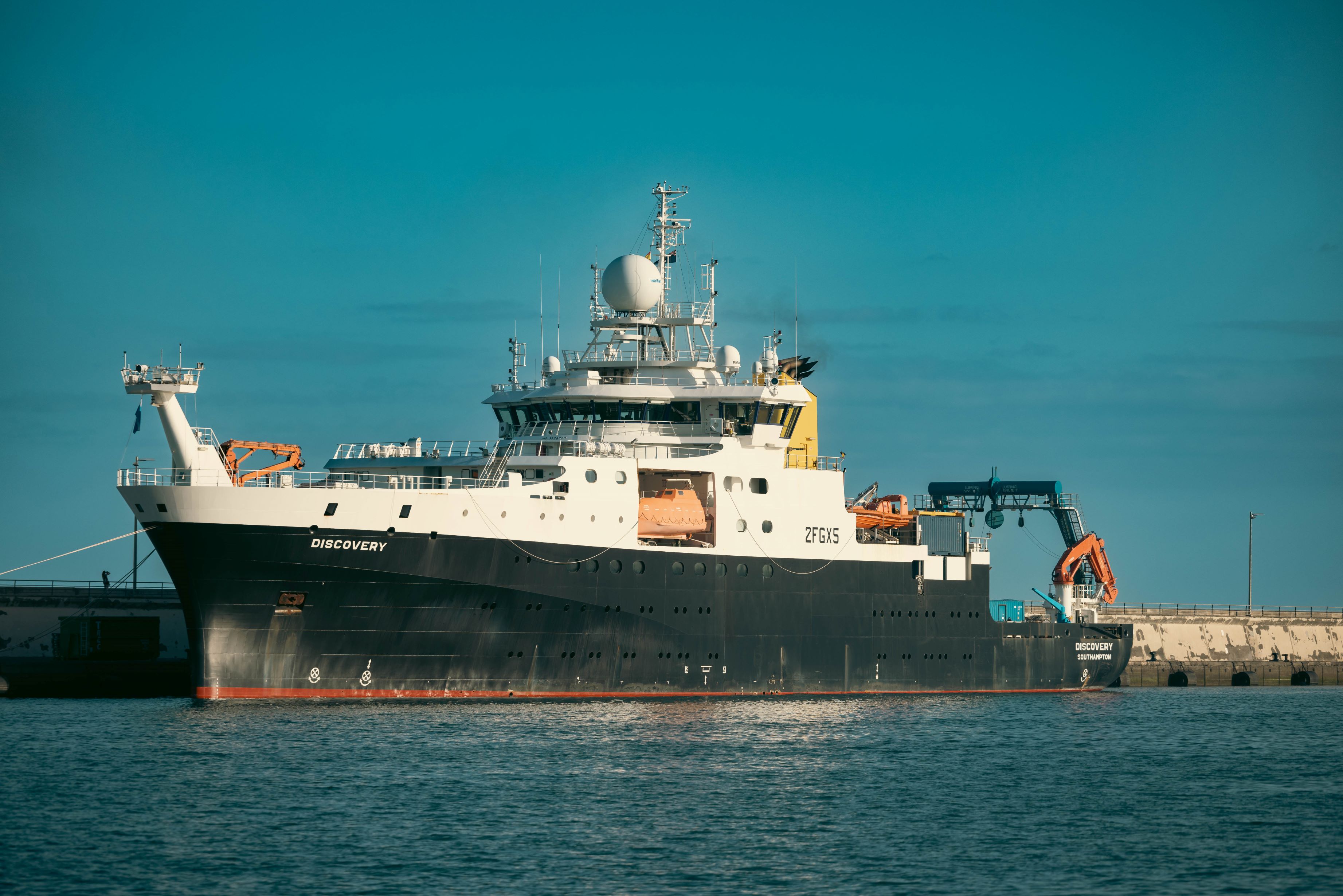 RRS Discovery